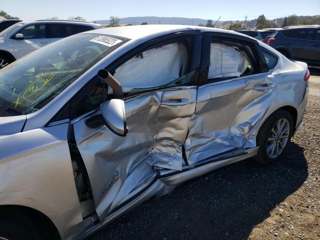 Photo 9 from auction – 2017 FORD FUSION SE with VIN 3FA6P0LUXHR374797