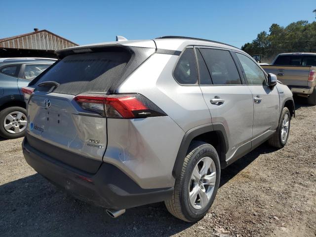 Photo 4 from auction – 2020 TOYOTA RAV4 XLE with VIN 4T3R6RFVXLU001976