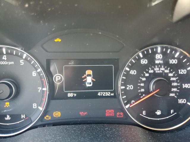 Photo 8 from auction – 2017 KIA FORTE EX with VIN 3KPFN4A86HE006959