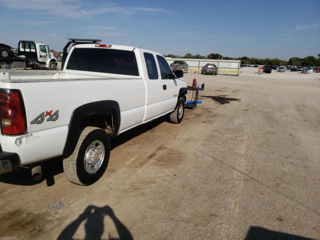 Photo 4 from auction – 2006 CHEVROLET SILVERADO with VIN 1GCHK29U96E220229