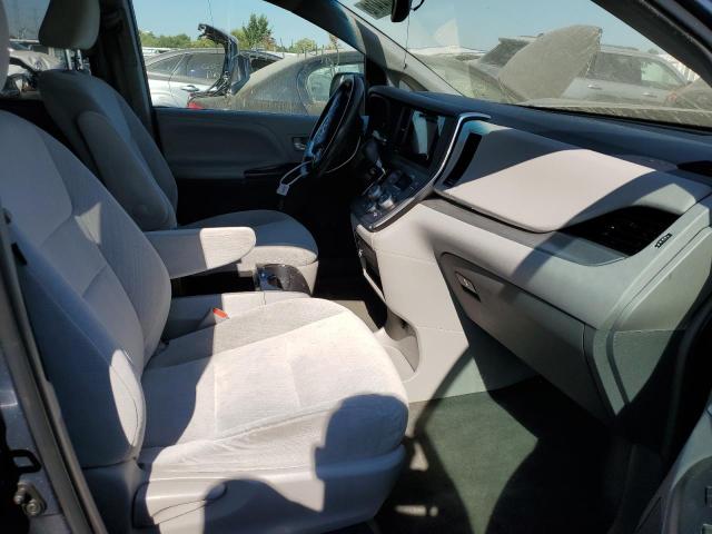 Photo 5 from auction – 2016 TOYOTA SIENNA LE with VIN 5TDKK3DC5GS698041