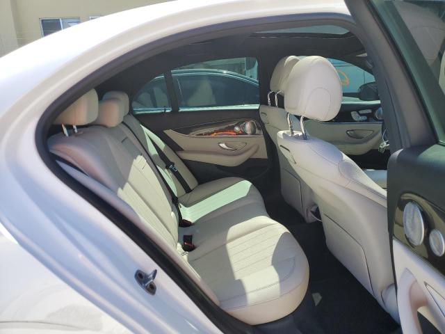 Photo 6 from auction – 2019 MERCEDES-BENZ E 300 with VIN WDDZF4JB7KA513150