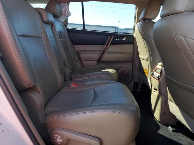 Photo 6 from auction – 2011 TOYOTA HIGHLANDER with VIN 5TDYK3EH2BS035619
