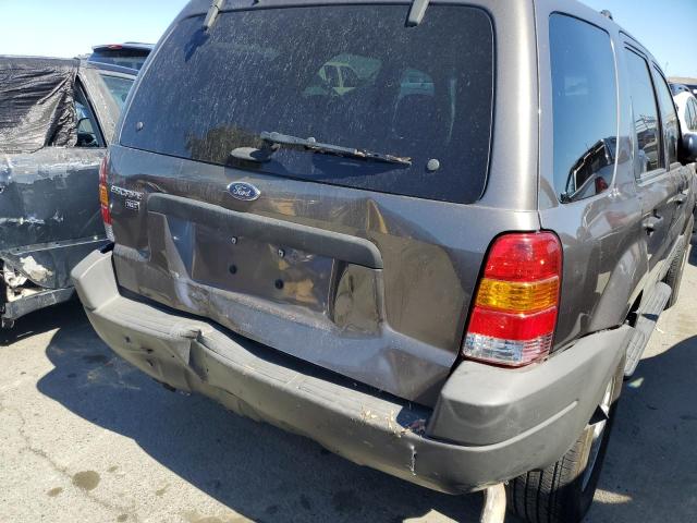 Photo 9 from auction – 2003 FORD ESCAPE XLT with VIN 1FMYU93193KB79109