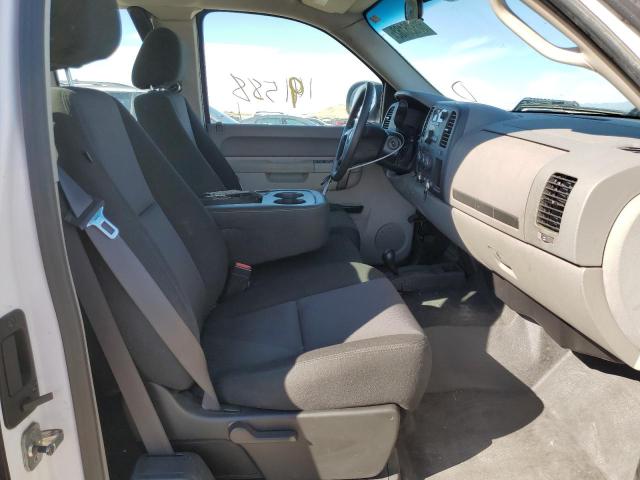 Photo 5 from auction – 2010 CHEVROLET 1500 SILVE with VIN 1GCSKPE09AZ213045
