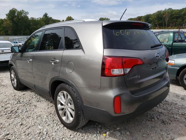Photo 3 from auction – 2015 KIA SORENTO EX with VIN 5XYKU4A76FG647991