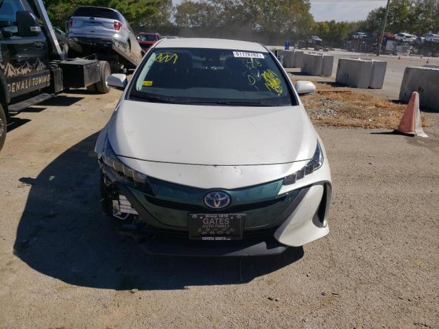 Photo 9 from auction – 2018 TOYOTA PRIUS PRIM with VIN JTDKARFP9J3079358