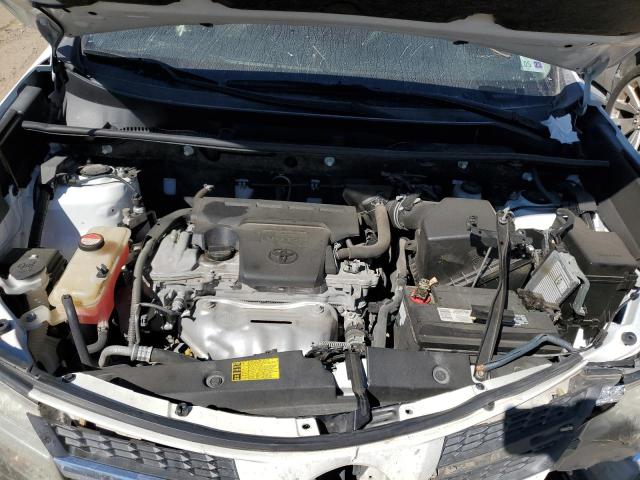 Photo 7 from auction – 2015 TOYOTA RAV4 LE with VIN JTMZFREV0FD047982