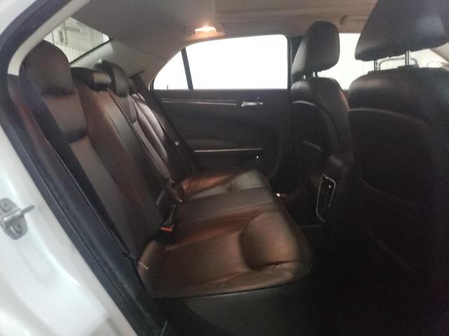 Photo 6 from auction – 2019 CHRYSLER 300 LIMITE with VIN 2C3CCAKG1KH722732