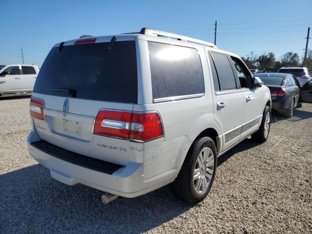Photo 4 from auction – 2014 LINCOLN NAVIGATOR with VIN 5LMJJ2H52EEL06486