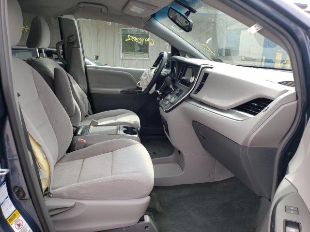 Photo 5 from auction – 2017 TOYOTA SIENNA LE with VIN 5TDJZ3DC7HS168825