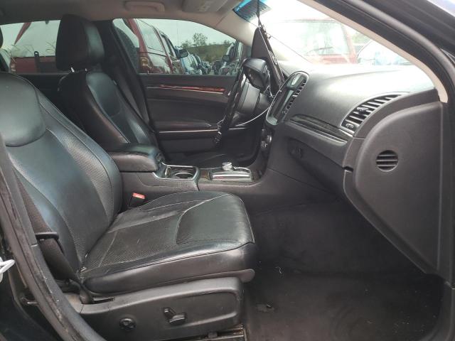Photo 5 from auction – 2015 CHRYSLER 300C with VIN 2C3CCAEGXFH864367