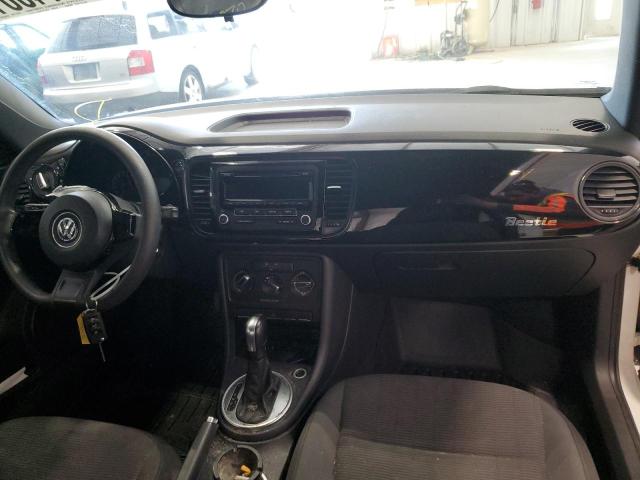 Photo 9 from auction – 2012 VOLKSWAGEN BEETLE with VIN 3VWFP7ATXCM615600