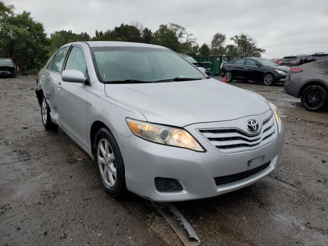 TOYOTA CAMRY BASE 2011 z numerem VIN 4T1BF3EK7BU675421 - Zdjęcie z aukcji