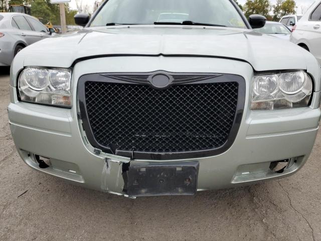 Photo 9 from auction – 2005 CHRYSLER 300 with VIN 2C3JA43R35H118666