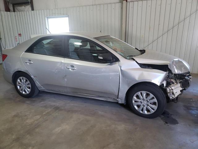 Photo 9 from auction – 2010 KIA FORTE EX with VIN KNAFU4A29A5225556
