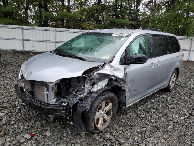 Photo 2 from auction – 2015 TOYOTA SIENNA with VIN 5TDKK3DC7FS652595