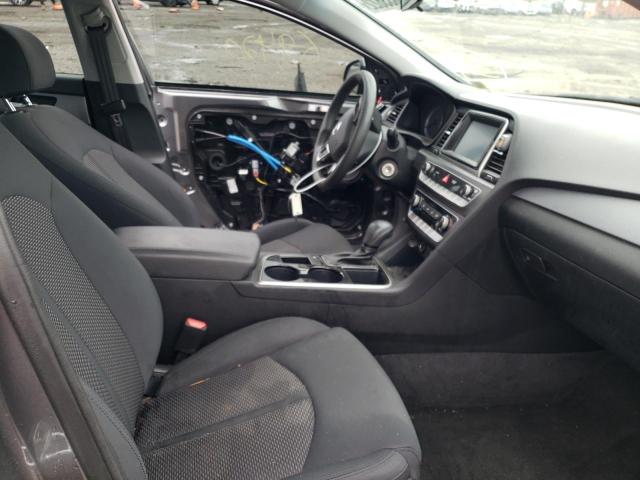 Photo 5 from auction – 2019 HYUNDAI SONATA SE with VIN 5NPE24AF5KH790153