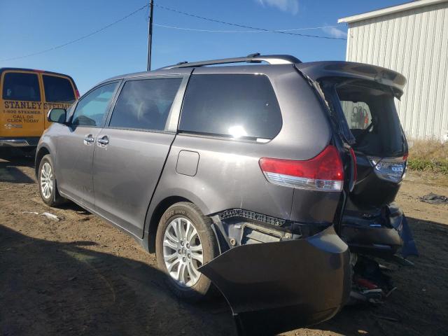 Photo 3 from auction – 2014 TOYOTA SIENNA XLE with VIN 5TDYK3DC5ES475084