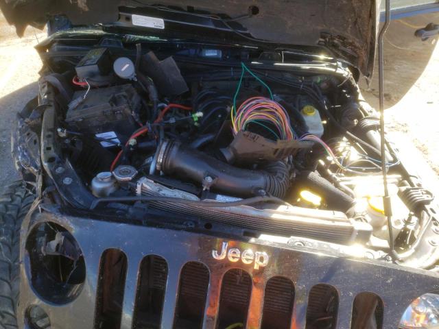 Foto 7 de la subasta – 2015 JEEP WRANGLER U con VIN 1C4BJWFG8FL568694
