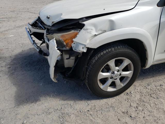 Photo 9 from auction – 2010 TOYOTA RAV4 LIMIT with VIN 2T3YF4DV9AW037124