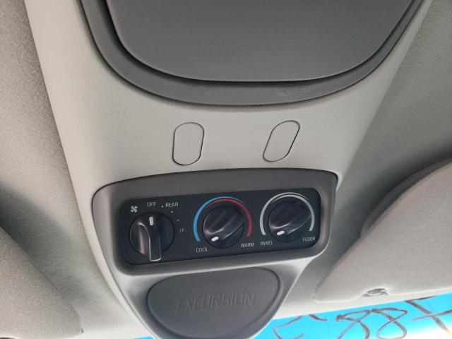 Photo 9 from auction – 2004 FORD EXCURSION with VIN 1FMSU41P64ED77887