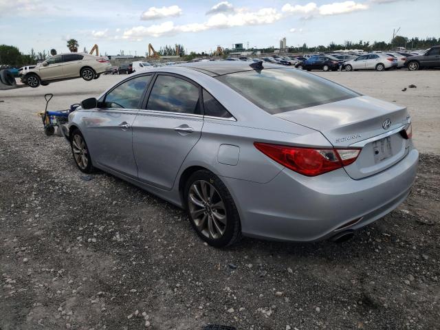 Photo 3 from auction – 2012 HYUNDAI SONATA SE with VIN 5NPEC4AB3CH396095