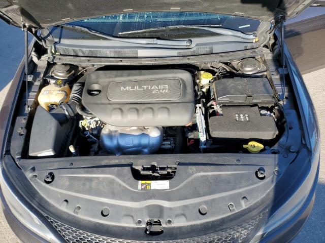 Photo 7 from auction – 2015 CHRYSLER 200 S with VIN 1C3CCCBB2FN756109