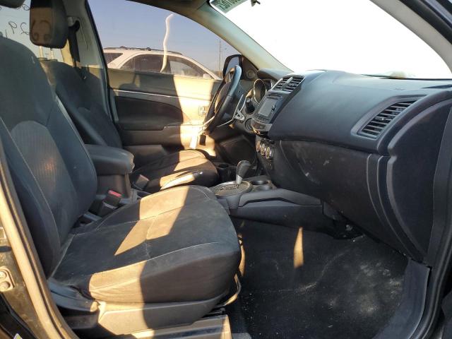 Photo 5 from auction – 2015 MITSUBISHI OUTLANDER with VIN 4A4AP4AU9FE056421