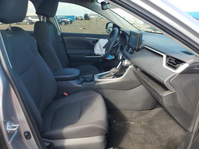 Photo 5 from auction – 2021 TOYOTA RAV4 LE with VIN 2T3F1RFV3MW218577