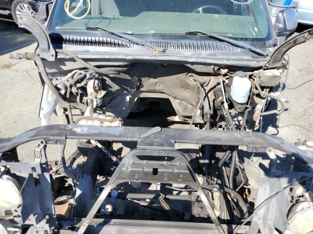 Photo 7 from auction – 2002 CHEVROLET SILVERADO with VIN 1GCHC29U82E230175