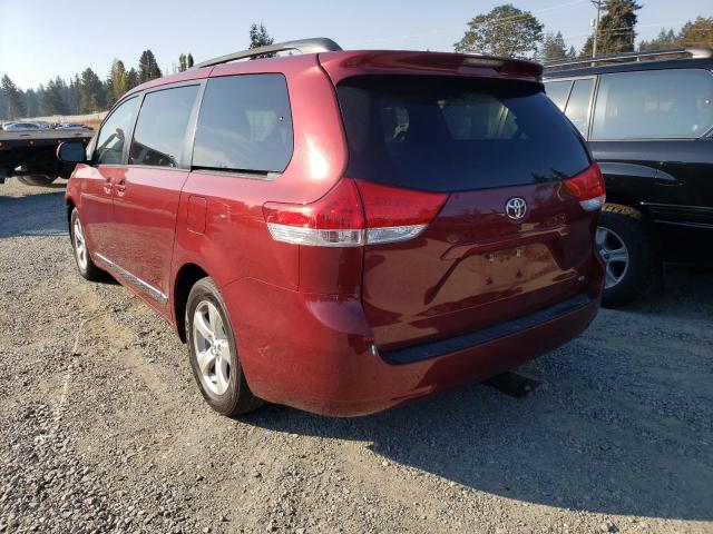 Photo 3 from auction – 2013 TOYOTA SIENNA LE with VIN 5TDKK3DC8DS341920