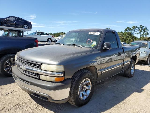 Photo 2 from auction – 2000 CHEVROLET SILVERADO with VIN 1GCEC14W0YZ134502