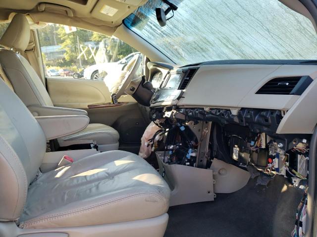 Photo 5 from auction – 2011 TOYOTA SIENNA with VIN 5TDDK3DC4BS023539