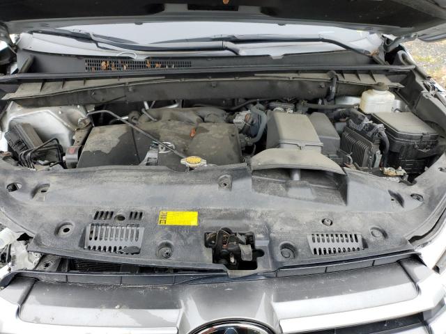 Photo 7 from auction – 2017 TOYOTA HIGHLANDER with VIN 5TDBZRFH6HS461549