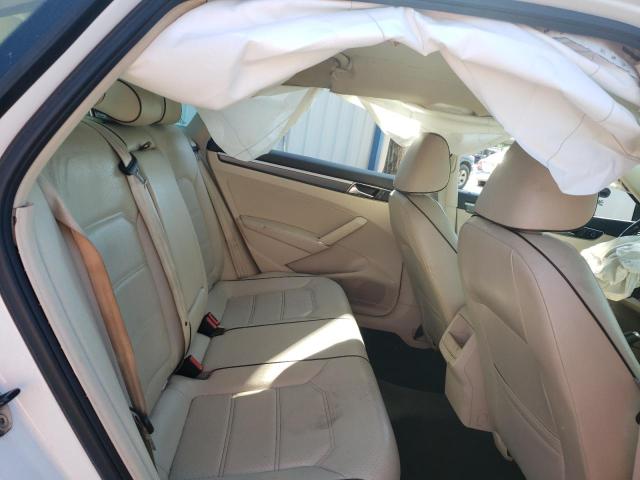 Photo 6 from auction – 2016 VOLKSWAGEN PASSAT S with VIN 1VWAS7A38GC067578