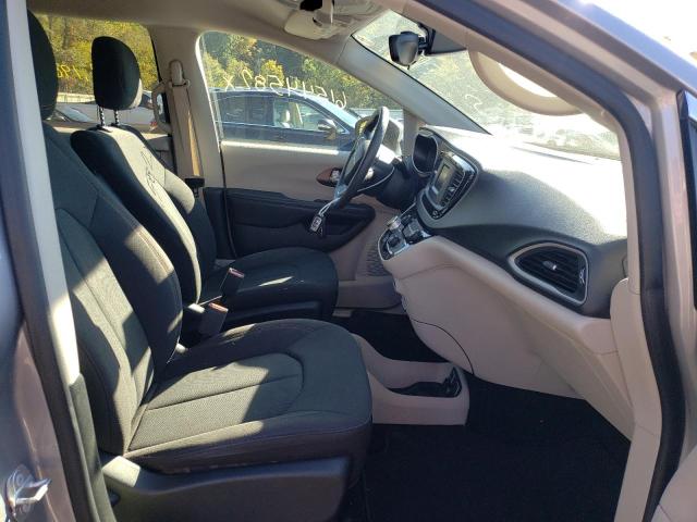 Photo 5 from auction – 2017 CHRYSLER PACIFICA T with VIN 2C4RC1DGXHR768100