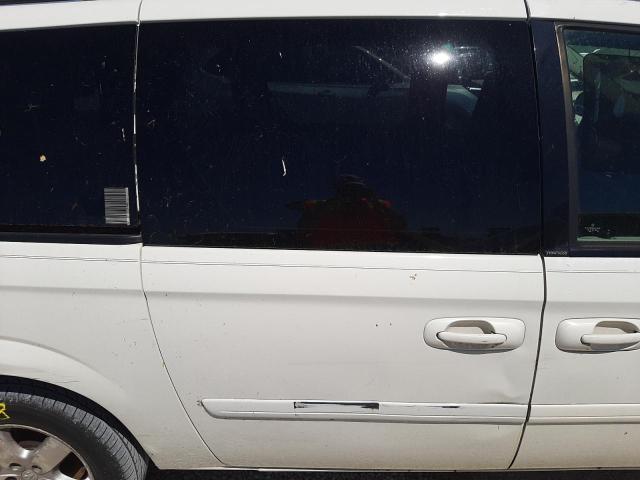 Photo 6 from auction – 2005 DODGE GRAND CARA with VIN 2D4GP44L55R515789