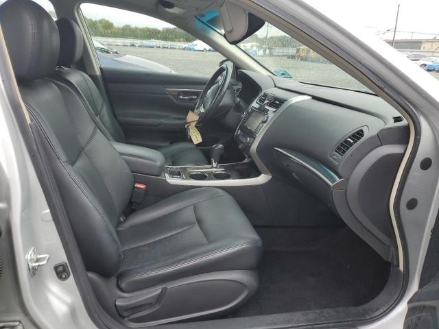 Photo 5 from auction – 2013 NISSAN ALTIMA 2.5 with VIN 1N4AL3AP7DN572304