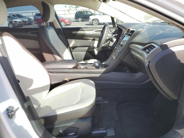 Photo 5 from auction – 2019 FORD FUSION SE with VIN 3FA6P0HD1KR115499