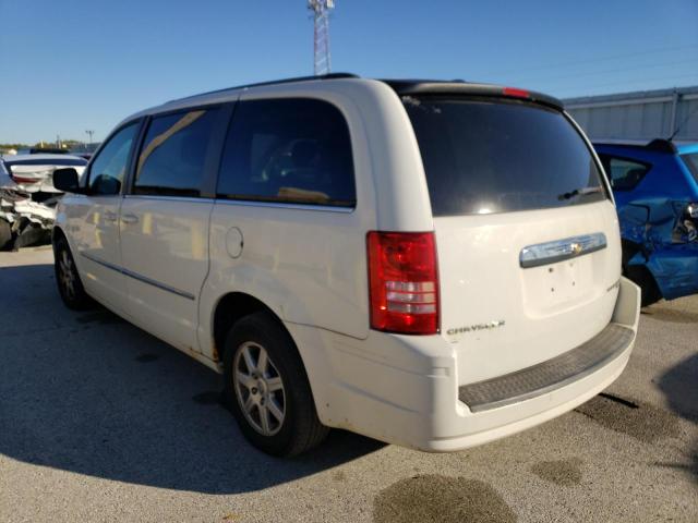 Photo 3 from auction – 2010 CHRYSLER TOWN & COU with VIN 2A4RR5D12AR432815