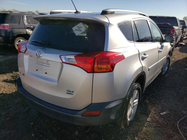 Photo 4 from auction – 2014 TOYOTA RAV4 XLE with VIN 2T3RFREV3EW144000