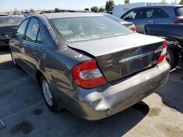 Photo 3 from auction – 2002 TOYOTA CAMRY LE with VIN 4T1BF30K02U532382