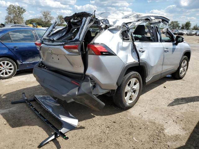Photo 4 from auction – 2020 TOYOTA RAV4 XLE with VIN 2T3W1RFV8LC075402