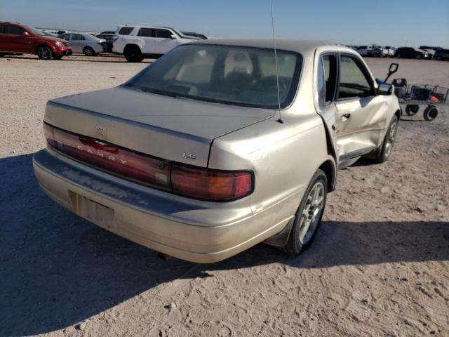 Photo 4 from auction – 1992 TOYOTA CAMRY LE with VIN JT2SK12E9N0092372
