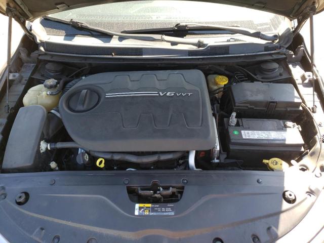 Photo 7 from auction – 2016 CHRYSLER 200 LIMITE with VIN 1C3CCCAG2GN100927