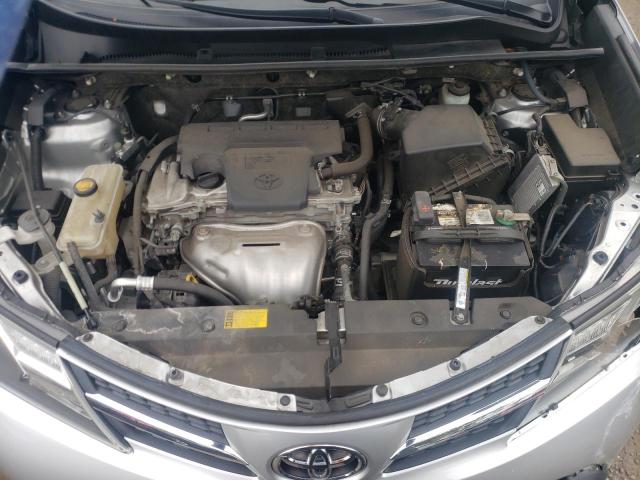 Photo 7 from auction – 2014 TOYOTA RAV4 LE with VIN JTMBFREV0ED053524