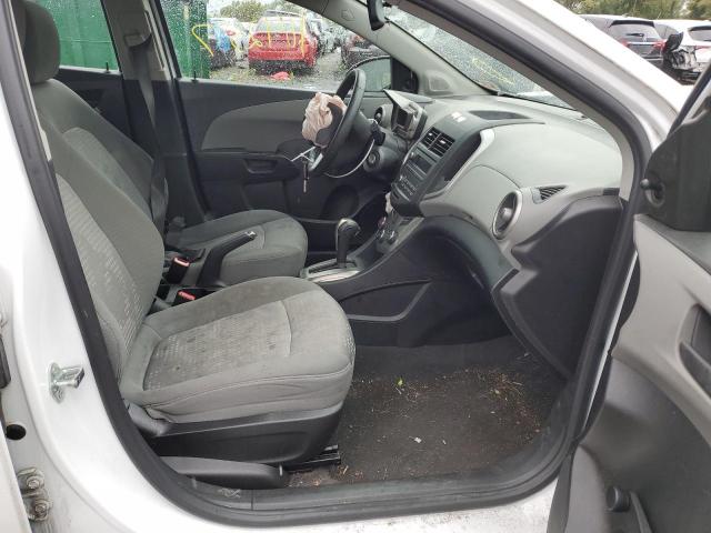 Photo 5 from auction – 2015 CHEVROLET SONIC LS with VIN 1G1JA6SH0F4170568