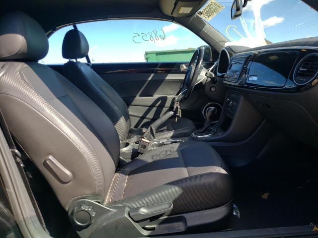 Photo 5 from auction – 2013 VOLKSWAGEN BEETLE with VIN 3VW5P7AT6DM810011