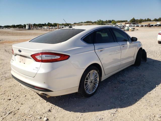 Photo 4 from auction – 2016 FORD FUSION SE with VIN 3FA6P0HD4GR214258